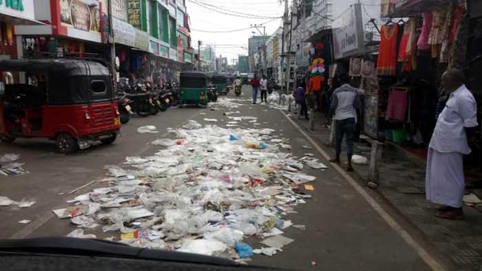 நாட்டில் அதிகரித்துள்ள குப்பைகள்