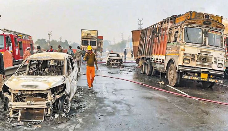 UP Date: ராஜஸ்தானில் எரிபொருள் நிரப்பு நிலையத்திற்கு அருகே இடம்பெற்ற விபத்தில் 14 பேர் உயிரிழப்பு!