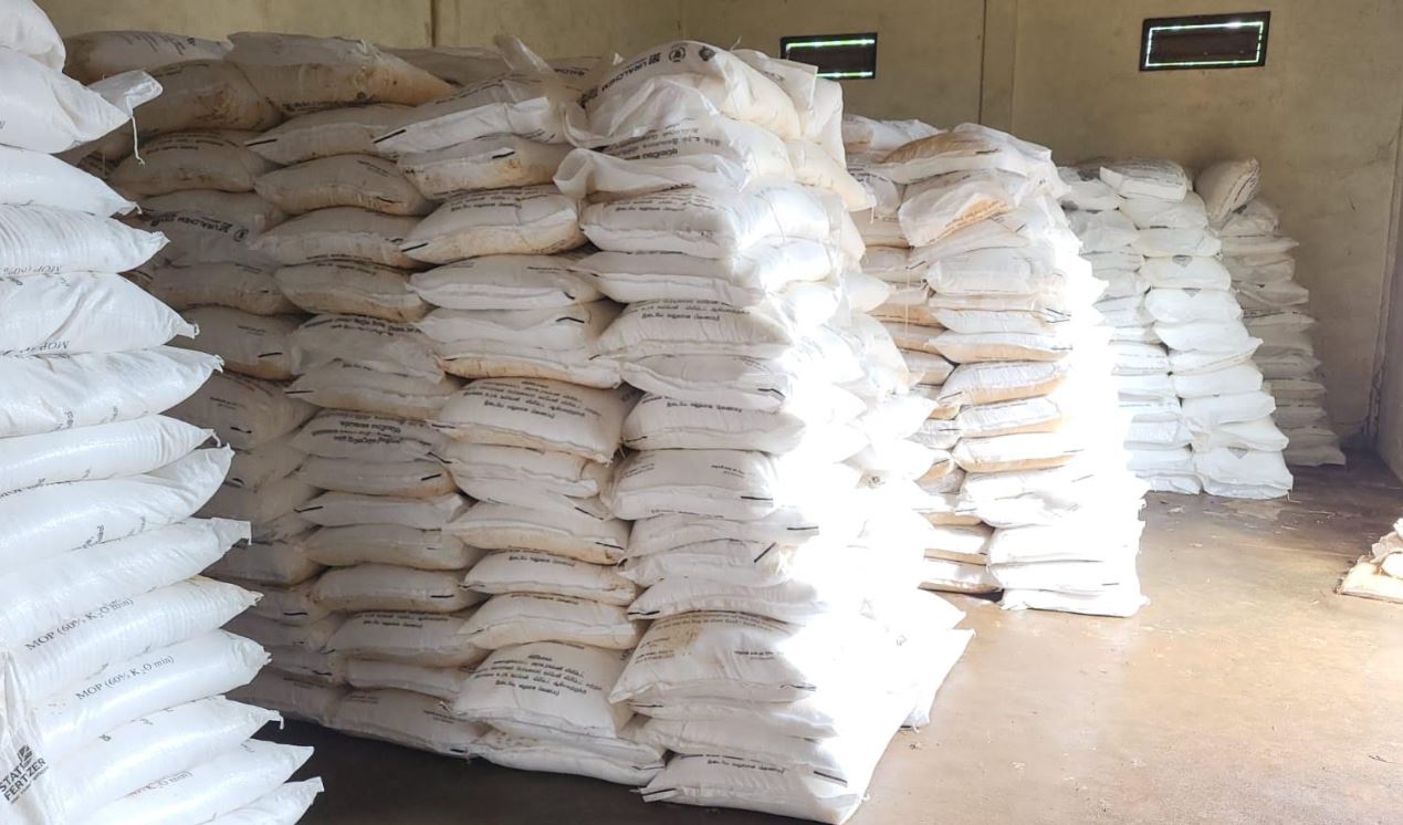 விவசாயிகளுக்கு உரம் வழங்க நடவடிக்கை!