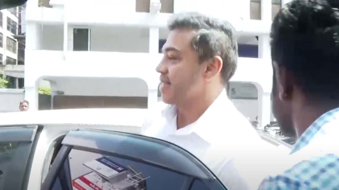 குற்றப் புலனாய்வு திணைக்களத்தில் இருந்து  வெளியேறினார் யோஷித!