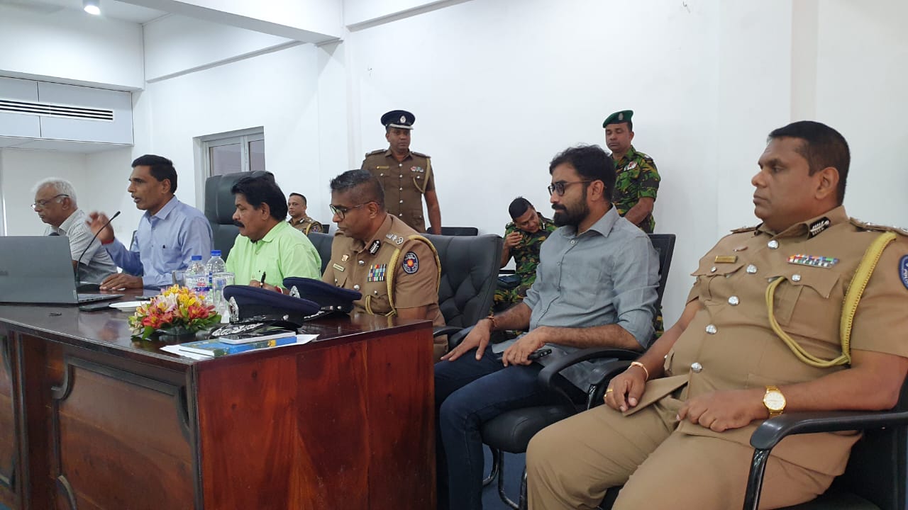 கிளீன் ஸ்ரீலங்கா வேலைத்திட்டம்- மாகாண ஒருங்கிணைப்பு அலுவலகம்  யாழ் போலீஸ் நிலையத்தில் திறந்து!