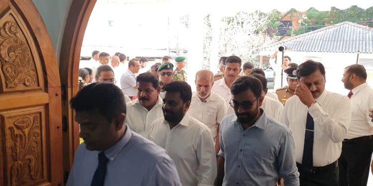 யாழ். ஒருங்கிணைப்புக் குழுக் கூட்டம்  ஜனாதிபதி தலைமையில் ஆரம்பம்!