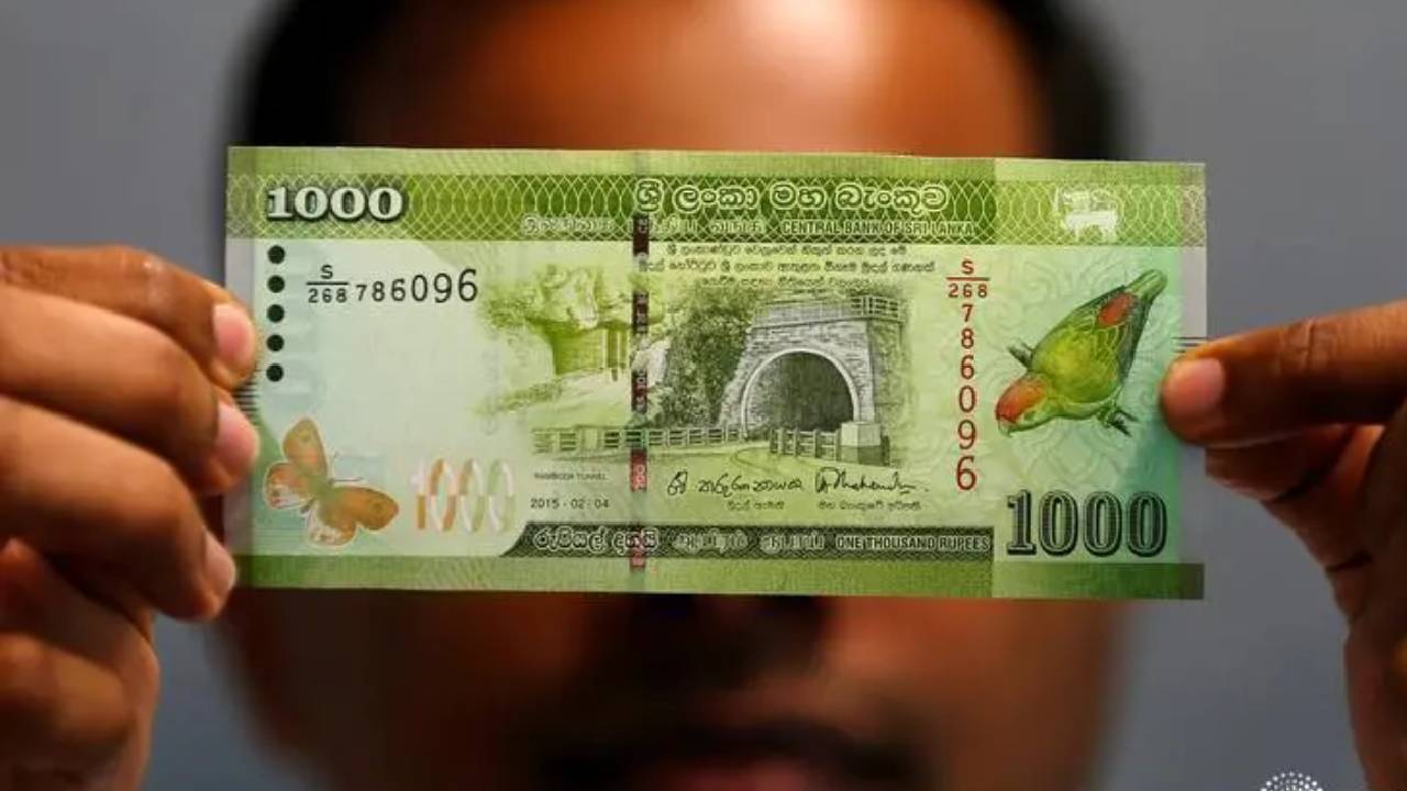 ரூபாவின் பெறுமதியில் சிறு வீழ்ச்சி!