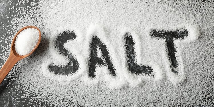 நாட்டை வந்தடையவுள்ள 4,500 மெற்றிக் தொன்  உப்பு