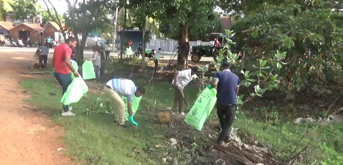 கிழக்கு மாகாண ஆளுநரின் பணிப்புரையில் வினைத்திறன் செயல் திட்டங்கள் ஆரம்பம்!