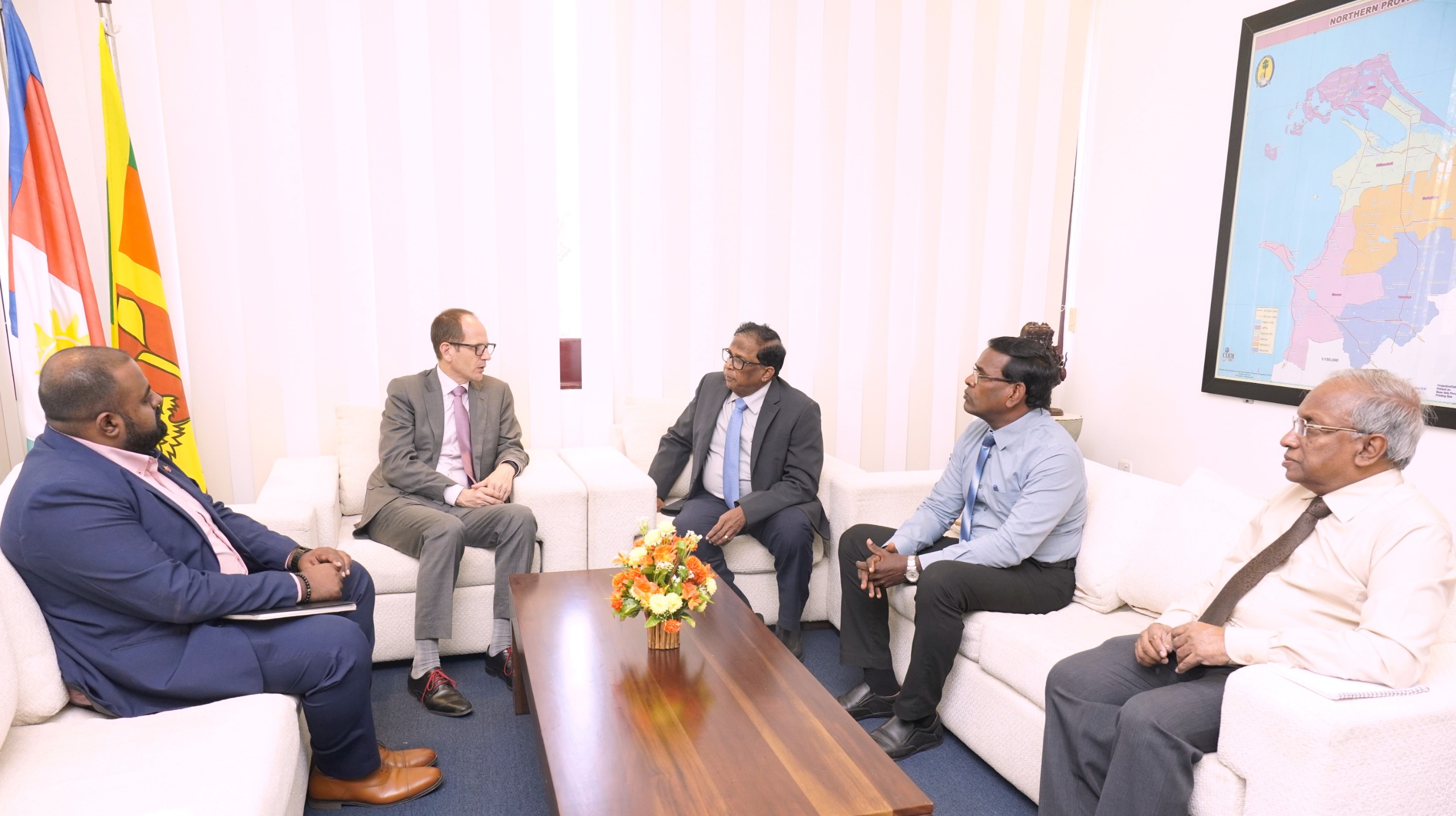 கனேடியத் தூதுவர் மற்றும் வடக்கு மாகாண ஆளுநர் சந்திப்பு!