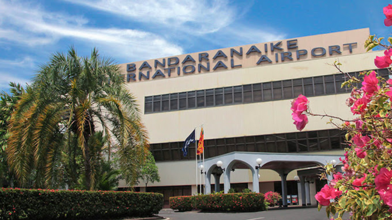 தேடப்பட்டு வந்த சந்தேக நபர்கள் இருவர் இந்தியாவிலிருந்து நாடு கடத்தல்!