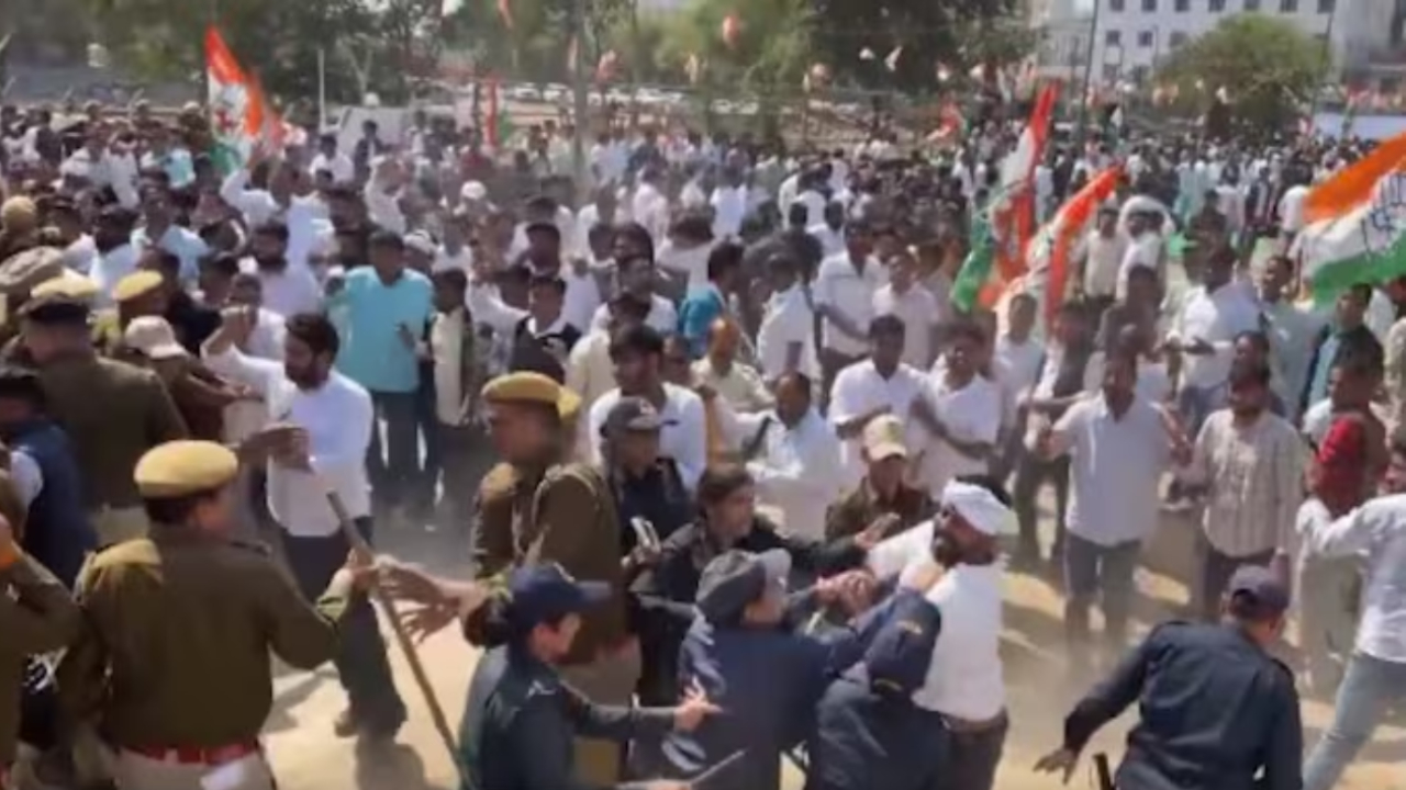 ராஜஸ்தான் சட்டசபைக்கு வெளியே வெடித்தது வன்முறை!