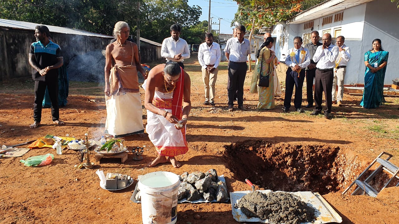 தெல்லிப்பழை வைத்தியசாலை புற்றுநோய் சிகிச்சை பிரிவுக்கான கட்டடத்திற்கான அடிக்கல் நாட்டு விழா!