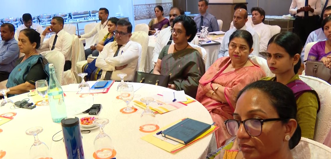 ‘ஊழலுக்கு எதிராக மக்களை வலுப்படுத்துதல்’ என்ற தலைப்பில் அதிகாரிகளுக்கு செயலமர்வு!