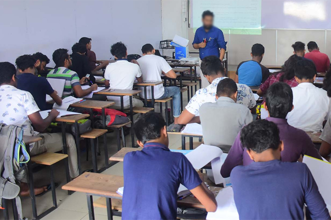 புதன்கிழமைகளில் பயிற்சி வகுப்புகளை இடைநிறுத்துமாறு வேண்டுகோள்!