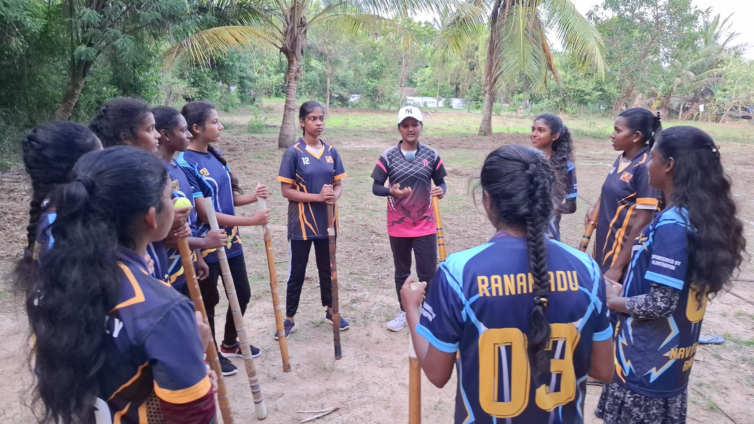 நாவிதன்வெளி பிரதேச செயலக பிரிவிற்குட்பட்ட இராணமடு 11 ம் கிராமத்தில் வசிக்கும் வீராங்கனைகள்- ஒரு பார்வை