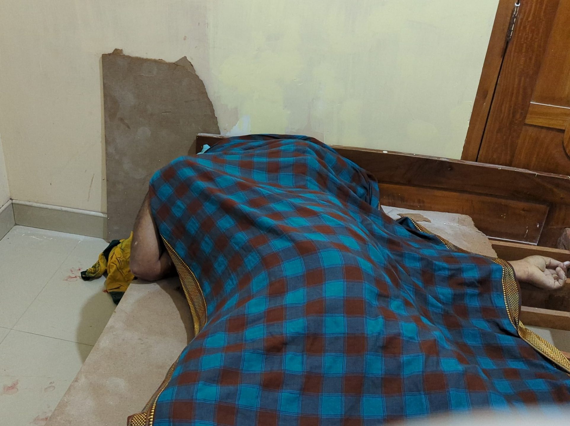 வவுனியா – பண்டாரிக்குளம் பகுதியில் குடும்பஸ்தர் ஒருவர் சடலமாக மீட்பு