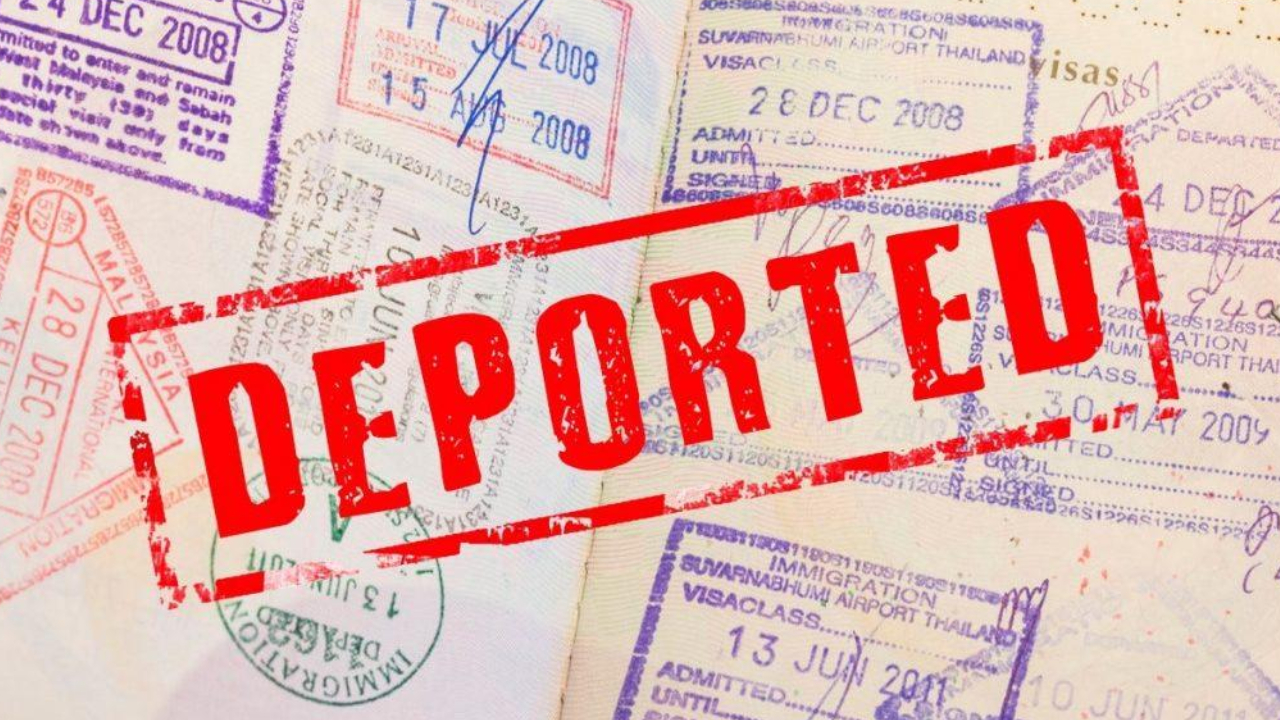 விசா நிபந்தனைகளை மீறியதற்காக 15 இந்தியர்கள் நாடு கடத்தல்!