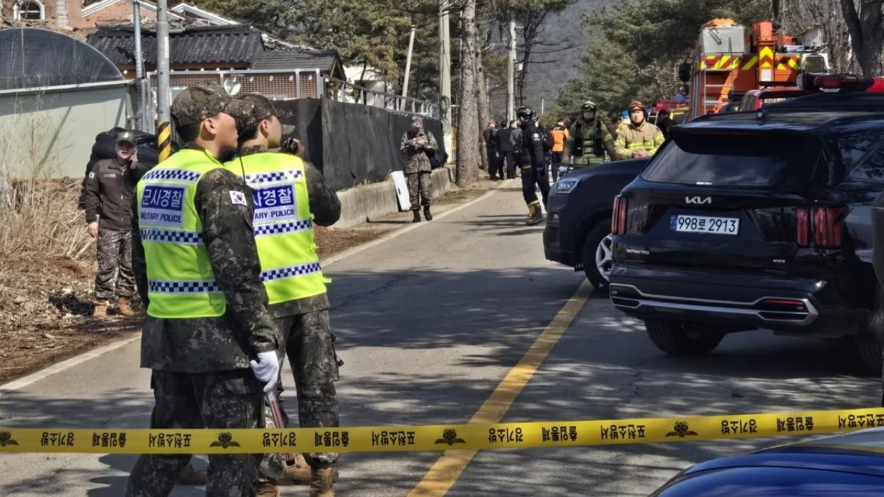 தவறுதலாக பொது மக்கள் பகுதியில் குண்டுகளை வீசிய தென் கொரிய போர் விமானம்!