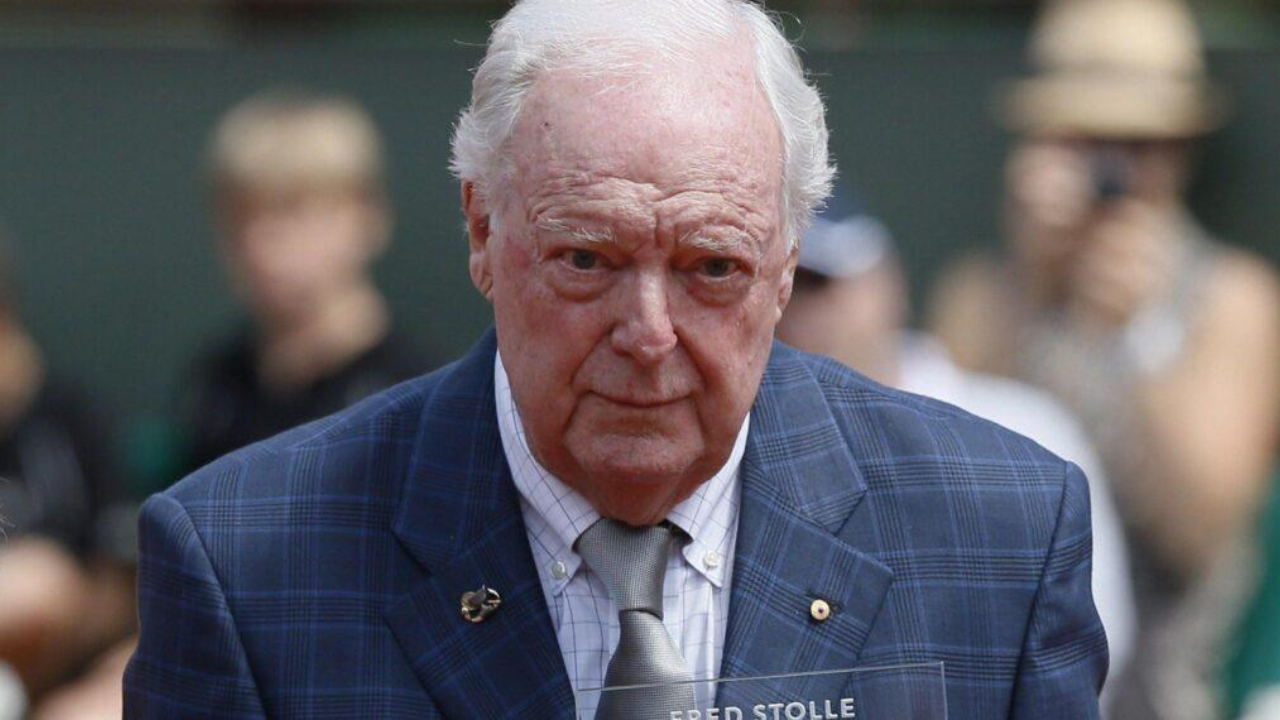 அவுஸ்திரேலிய டென்னிஸ் ஜாம்பவான் ஸ்டோல் காலமானார்!