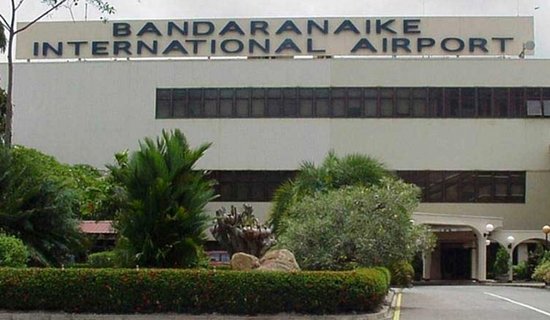 நாடு கடத்தப்பட்ட 15 இந்தியர்கள்!