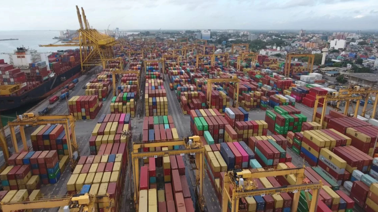 கொழும்பு முனைய செயல்பாடுகள் தொடங்கியவுடன் அதானி பங்குகள் உயர்ந்தன!