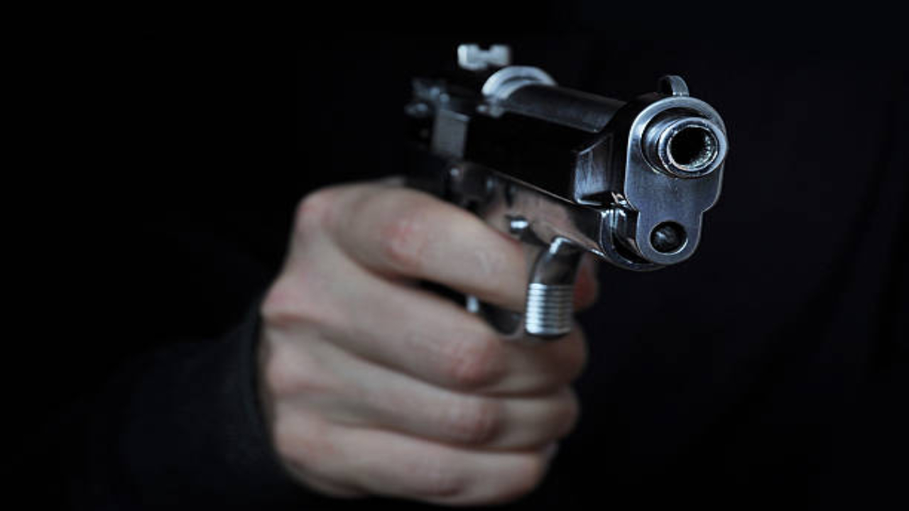 சீதுவையில் துப்பாக்கிச் சூடு; வர்த்தகர் ஒருவர் காயம்!