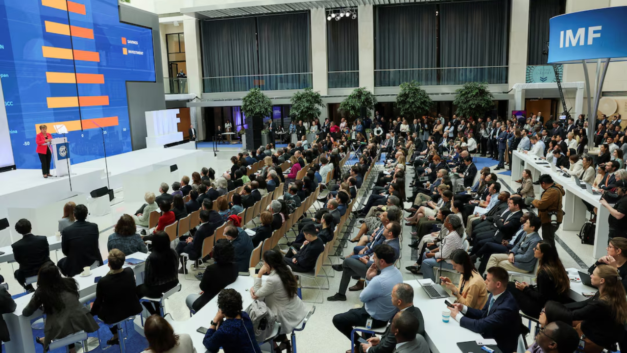 ட்ரம்பின் கடும் வரிகள்; உலகளாவிய பொருளாதார உற்பத்தி தொடர்பில் IMF எச்சரிக்கை!