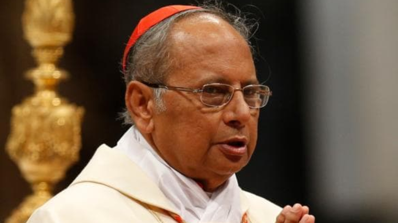 வத்திக்கான் புறப்பட்டார் கர்தினால் மெல்கம் ரஞ்சித்!