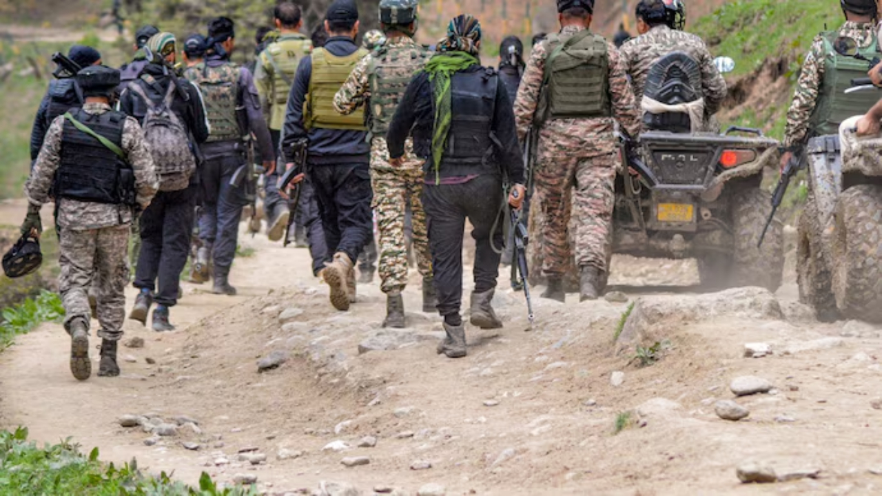 தீவிரவாதிகளுடன் பரஸ்பர துப்பாக்கி சூடு; இந்திய இராணுவ வீரர் மரணம்!