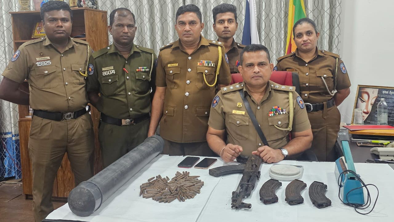 வத்தளை விடுதியொன்றில் துப்பாக்கி, தோட்டாக்கள் மீட்பு!