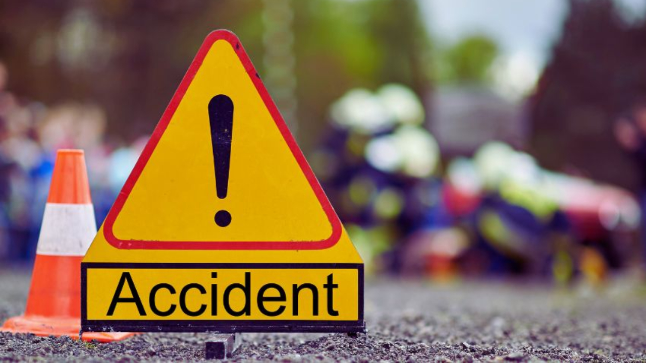 வீதி விபத்தில் இரு வெளிநாட்டு சுற்றுலாப் பயணிகள் காயம்!