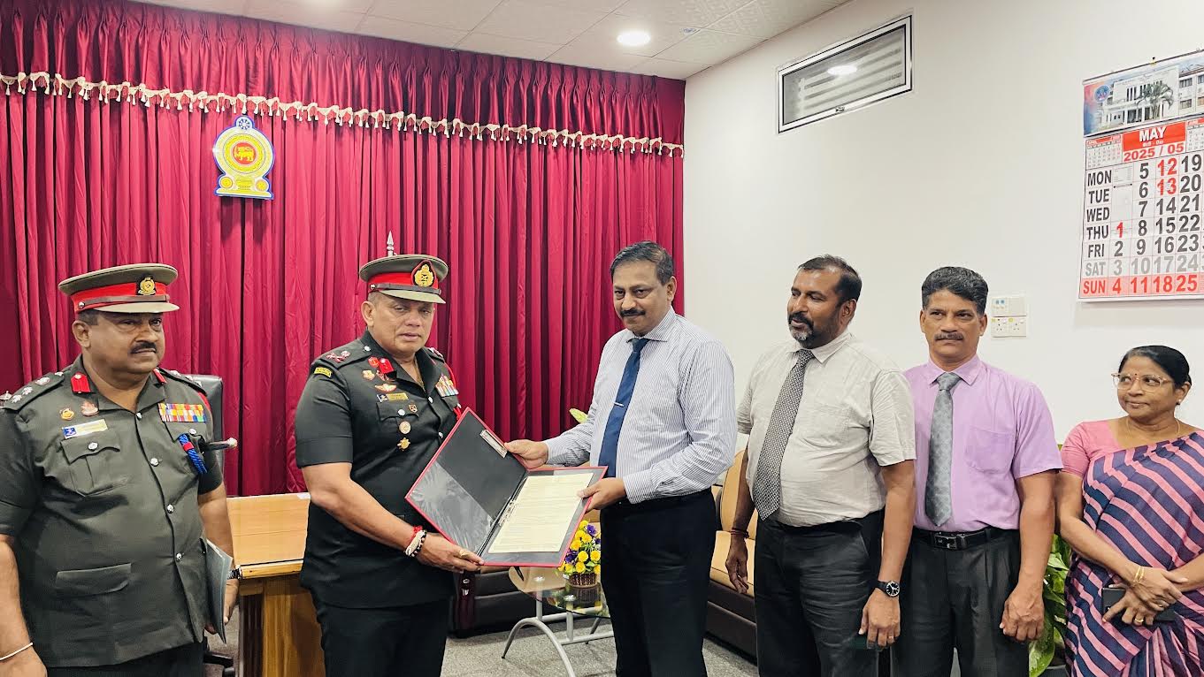 யாழ்.இராணுவ உயர் பாதுகாப்பு வலயத்தினுள் இருந்த காணிகள் விடுவிப்பு!