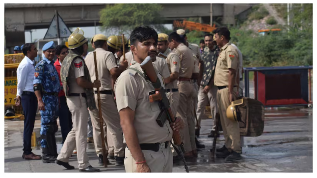 ஹைதராபாத்தில் குண்டு வெடிப்பு சதித்திட்டம் முறியடிப்பு!