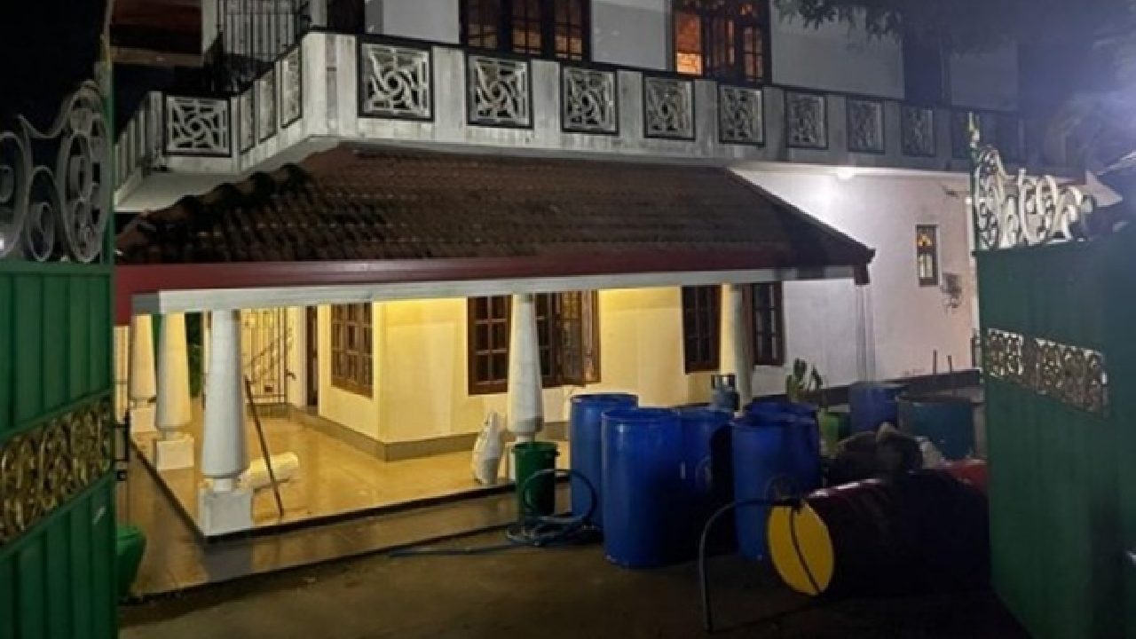 33 லீட்டர் சட்டவிரோத மதுபானம் மீட்பு!