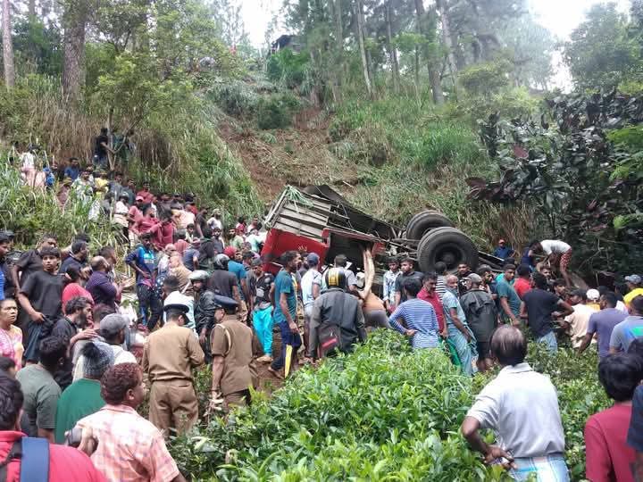 ரம்பொட – கெரண்டிஎல்ல பேருந்து விபத்தில் உயிரிழந்தவர்களின் எண்ணிக்கை 21ஆக அதிகரிப்பு!
