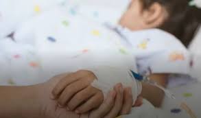 பிள்ளையின் உணவில் கிருமிநாசினியை கலந்து உணவூட்டிய தந்தை!