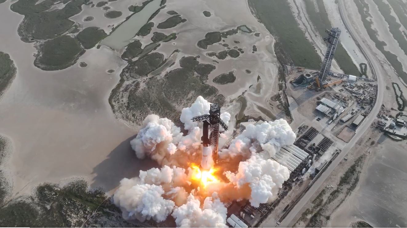 எலான் மஸ்க்கின் ஸ்டார்ஷிப் ரொக்கெட்  இந்திய பெருங்கடலில் வீழ்ந்தது விபத்து!