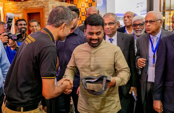 20 ஆவது சர்வதேச வீடமைப்பு மற்றும் நிர்மாணக் கண்காட்சியை பார்வையிட்டார் ஜனாதிபதி!