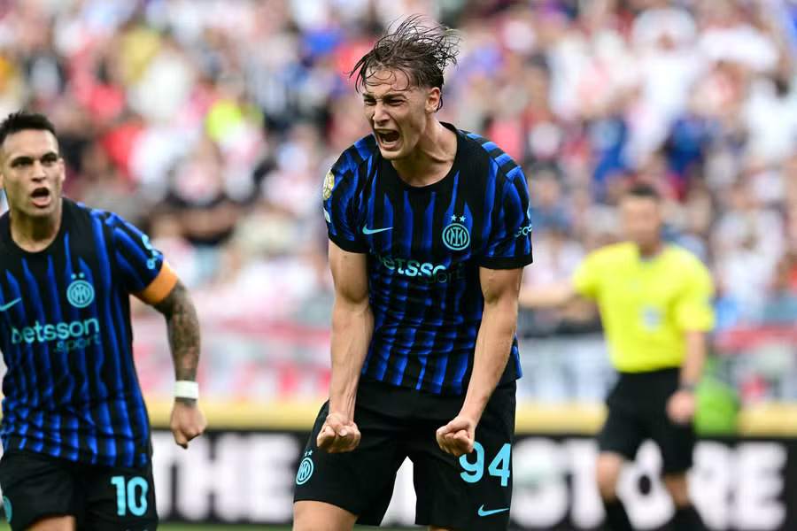 ரவுண்ட் ஒப் 16 சுற்றுக்கு தகுதிபெற்றது இன்டர் மிலான்