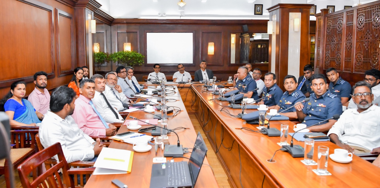 Clean Sri Lanka வேலைத்திட்டத்திற்கு இணையாக கொழும்பு மத்திய பேருந்து நிலையத்தை நவீனமயப்படுத்தத் திட்டம்!