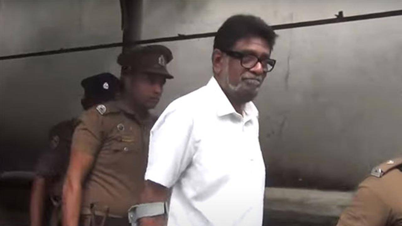 கெஹெலிய ரம்புக்வெல்லஉள்ளிட்ட 12 பேருக்கு எதிராக குற்றப்பத்திரிகை தாக்கல்!