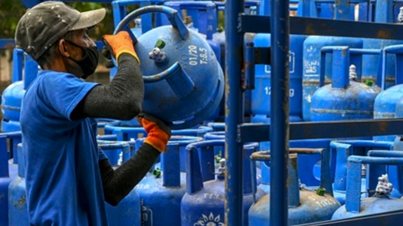 எரிவாயு சிலிண்டர்களில் விலையில் திருத்தமில்லை!