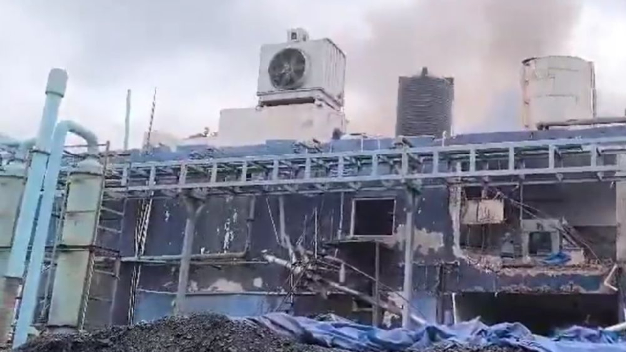 தெலுங்கானா இரசாயன தொழிற்சாலை வெடி விபத்து; 10 பேர் உயிரிழப்பு!