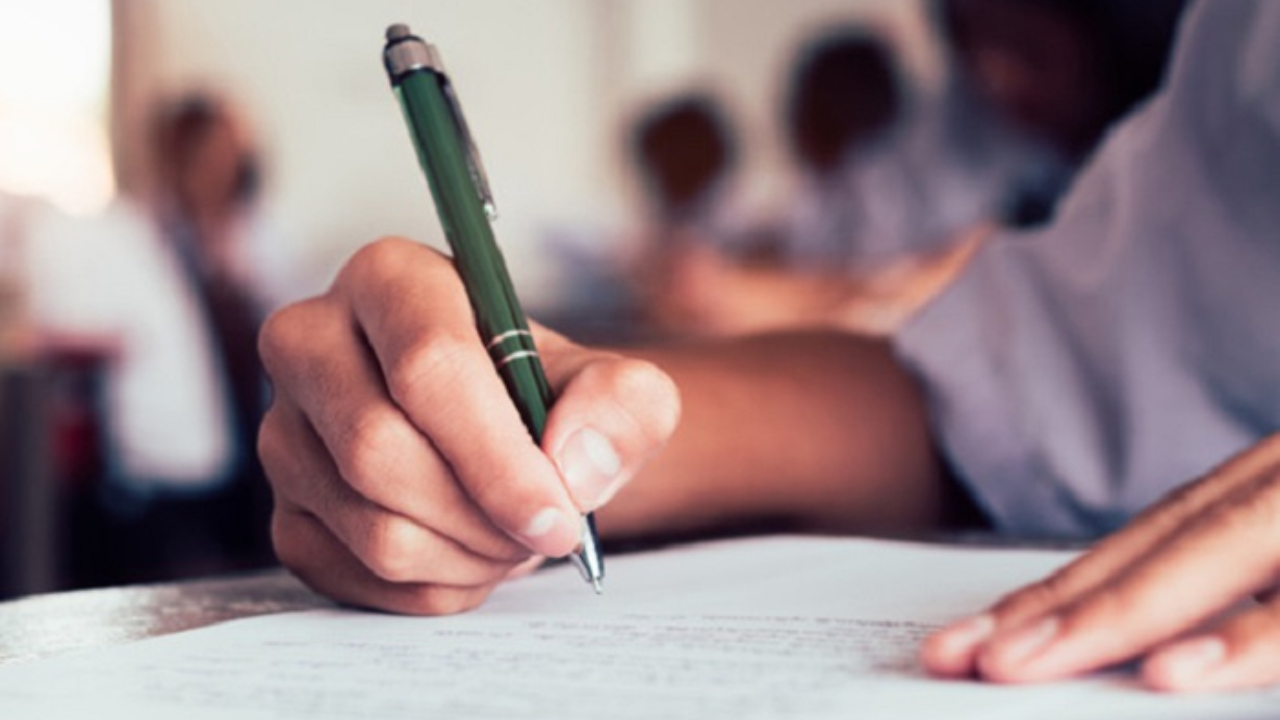 புலமைப் பரிசில் பரீட்சை குறித்த அரசாங்கத்தின் நிலைப்பாடு!