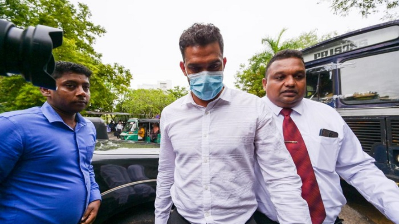 சச்சித்ர சேனநாயக்க மீது ஆட்ட நிர்ணய குற்றச்சாட்டு!