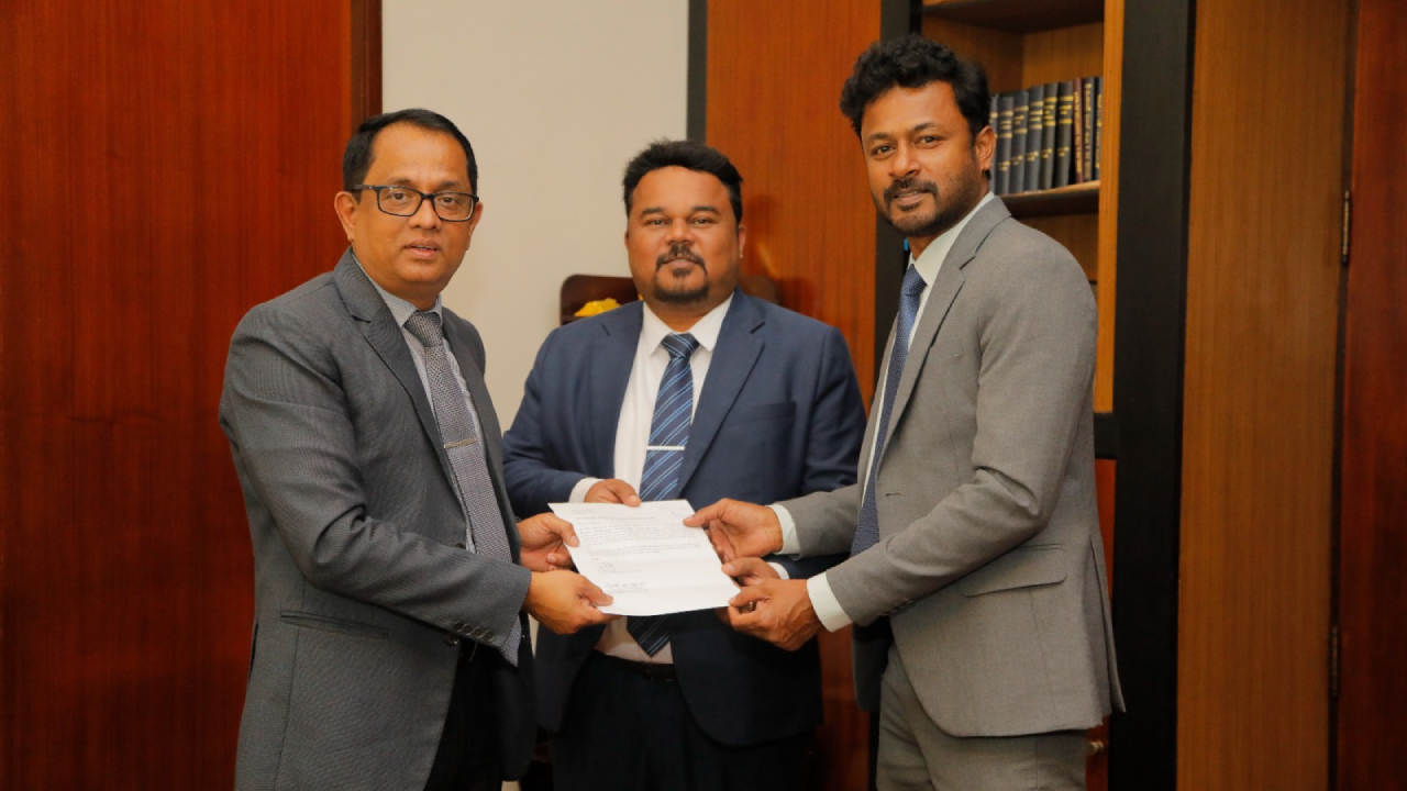 நாடாளுமன்ற உறுப்பினர்களின் ஒன்றியமொன்றை ஸ்தாபிப்பதற்கான முன்மொழிவு சபாநாயகருக்கு கையளிப்பு!