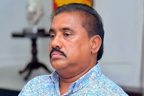 சர்ச்சைக்குரிய ஜீப் வாகனம்! ரோஹித அபேகுணவர்தனவின் மகளின் சொத்துக்களை முடக்க நடவடிக்கை!