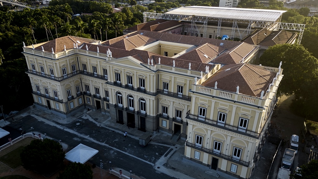 தீவிபத்தில் சேதமடைந்த பிரேசிலின்  பிரமாண்ட தேசிய அருங்காட்சியகம் மீண்டும் திறப்பு!