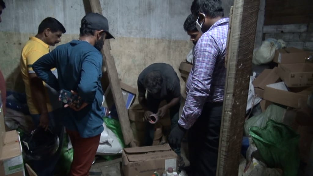 ஒரு கோடி ரூபாய் பெறுமதியான சட்டவிரோத உரங்கள்,பூச்சிக்கொல்லி மருந்துகள் மீட்பு!