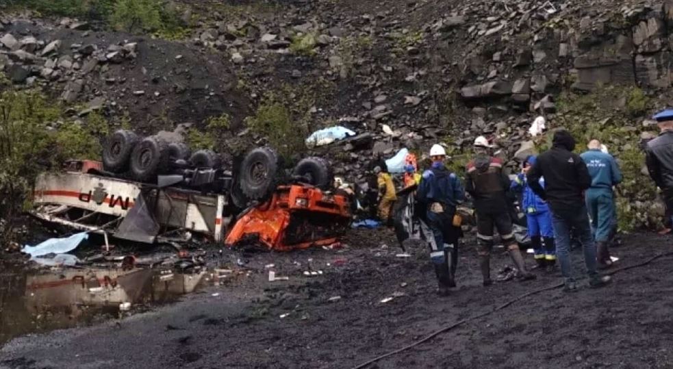 ரஷ்யாவில் கோர விபத்து: 13 பேர் உயிரிழப்பு