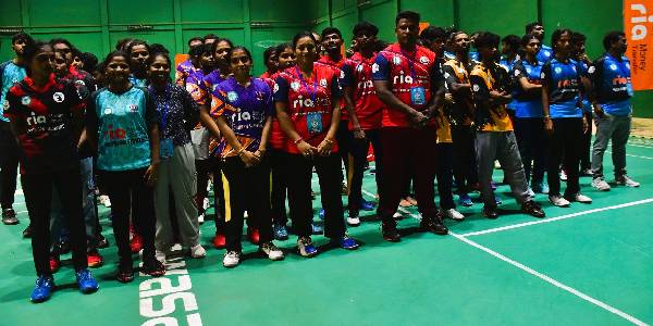 வட மாகாண பூப்பந்தாட்ட பிரீமியர் லீக் சுற்றுப் போட்டி மன்னாரில் இன்று ஆரம்பம்!