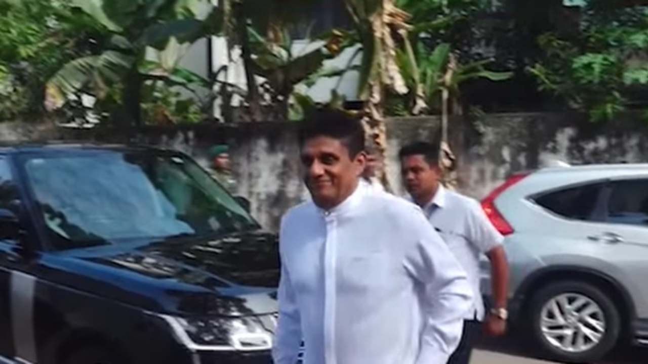 எதிர்க்கட்சி அரசியல்வாதிகள் குழு நீதிமன்றுக்கு வருகை!