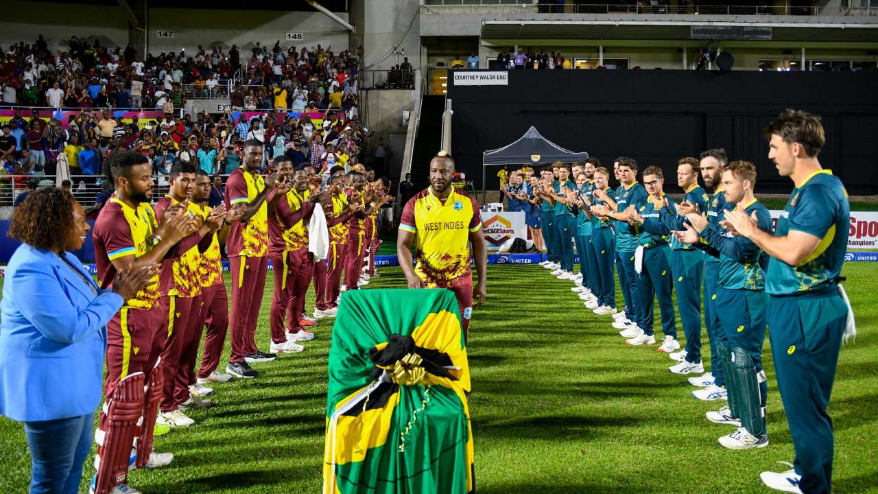 சர்வதேச கிரிக்கெட்டிலிருந்து விடைபெற்றார் ஆண்ட்ரே ரஸ்ஸல்!